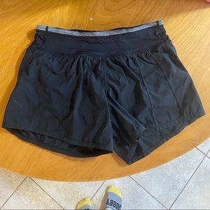 Lululemon Shorts size 4